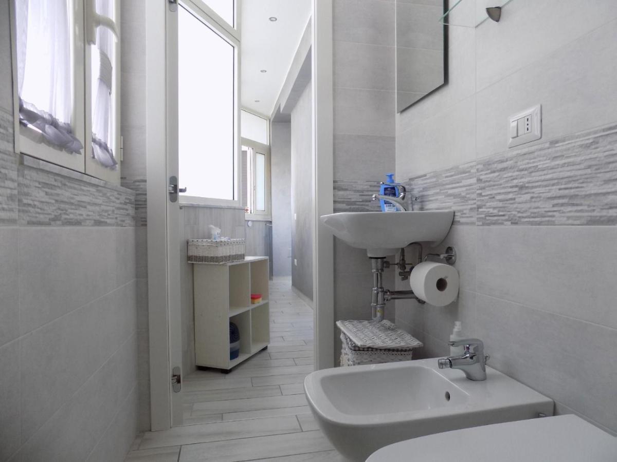 Apartamento 1 Romantica Casa Centrale, Silenziosa Ristrutturata Nápoles