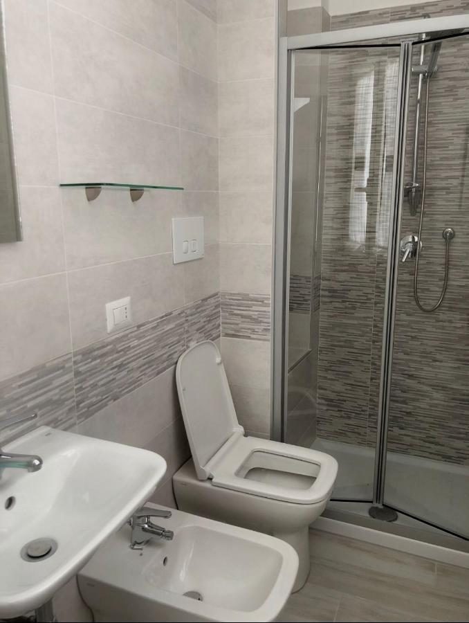 1 Romantica Casa Centrale, Silenziosa Ristrutturata Apartamento Nápoles